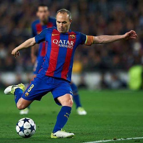 Andres Iniesta sign a lifetime contract with FC Barcelona