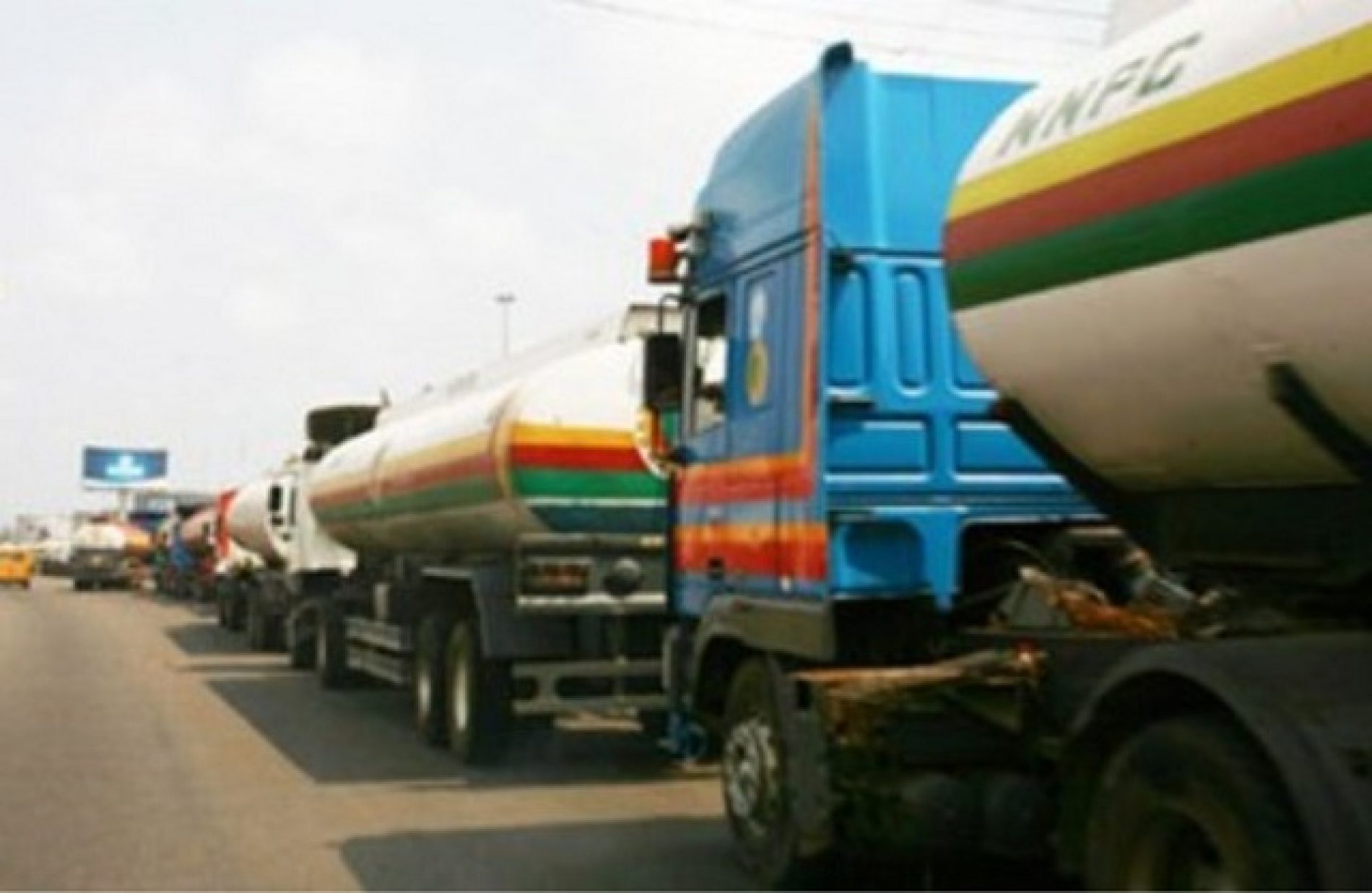 Fuel scarcity: NNPC releases 470 and more trucks of petrol to Lagos, Abuja