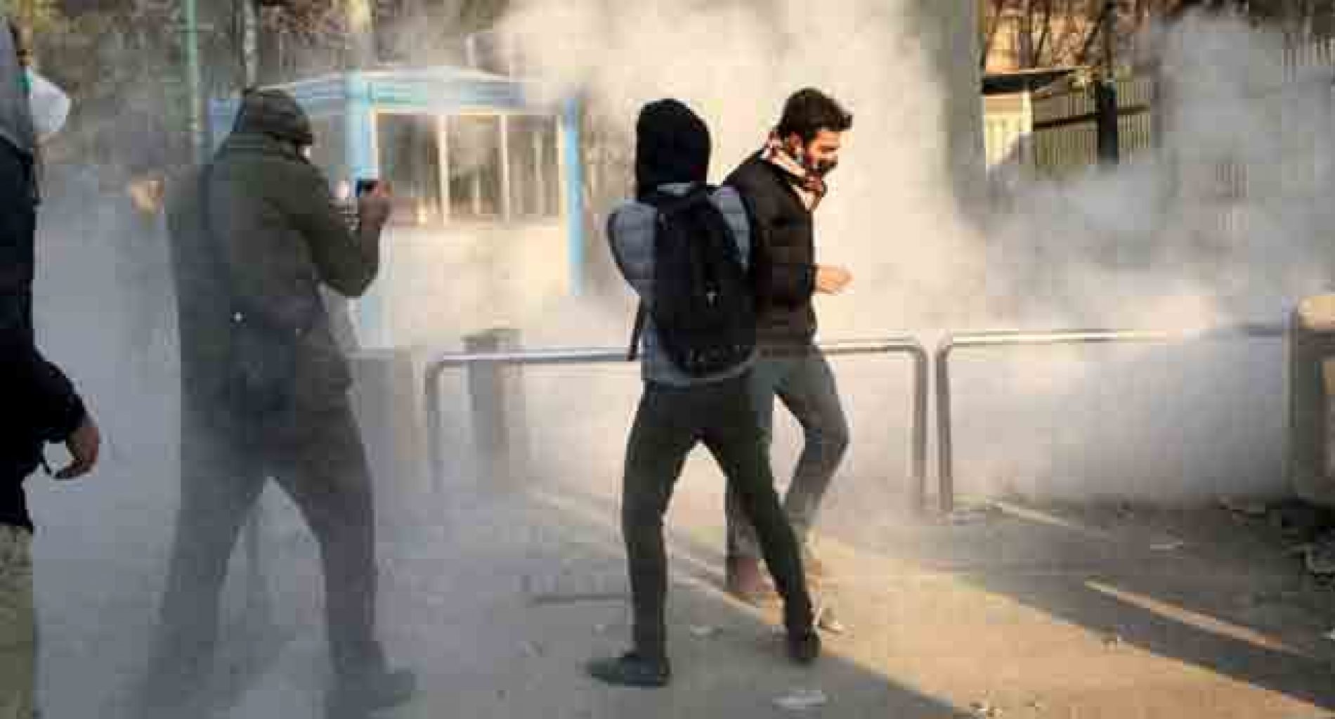 One Dead, Six Injured In South Iran Violence