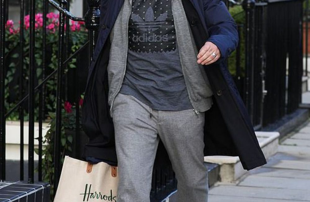 Jose coming back from shopping