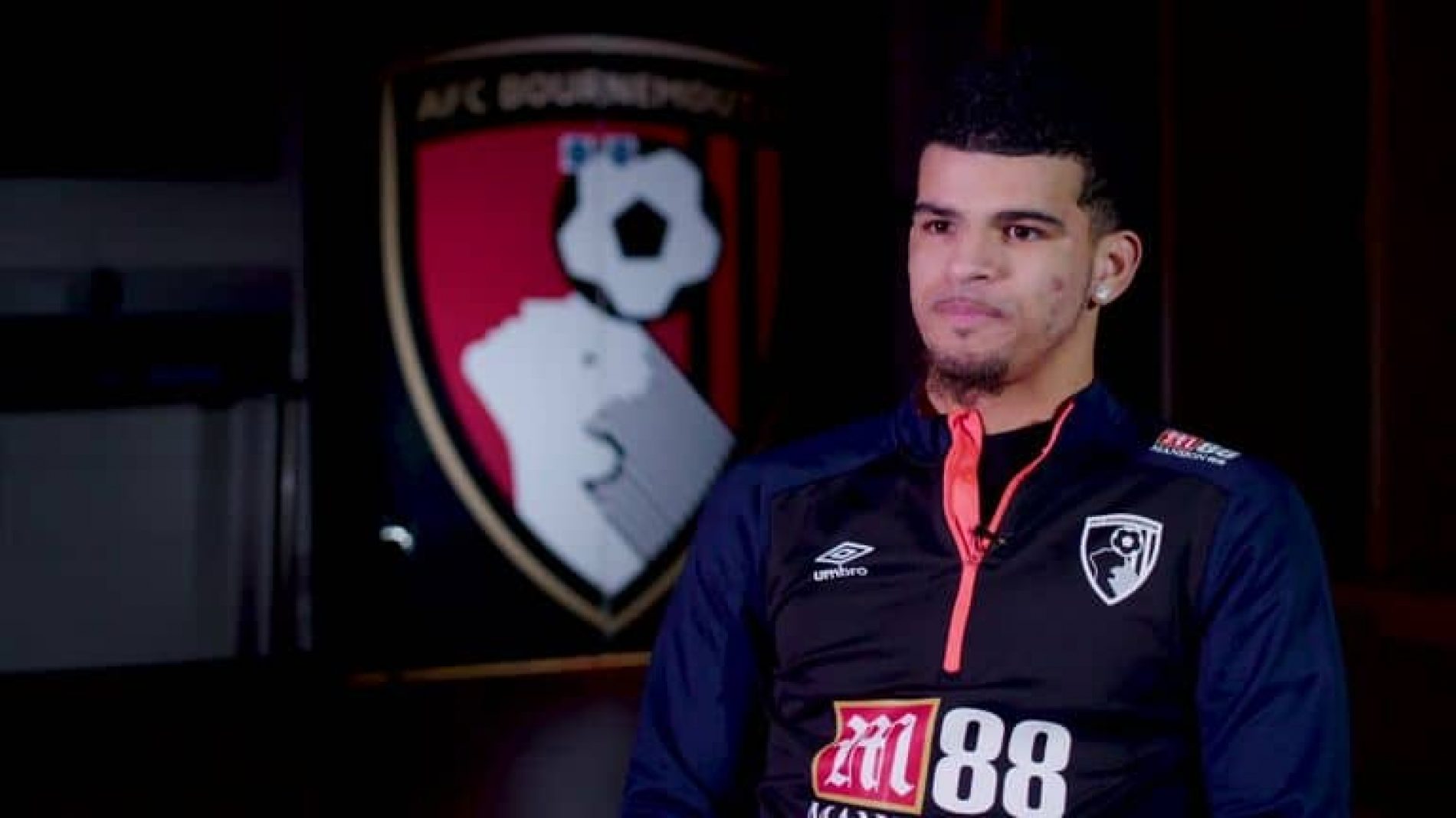 Solanke Completes Bournemouth Move