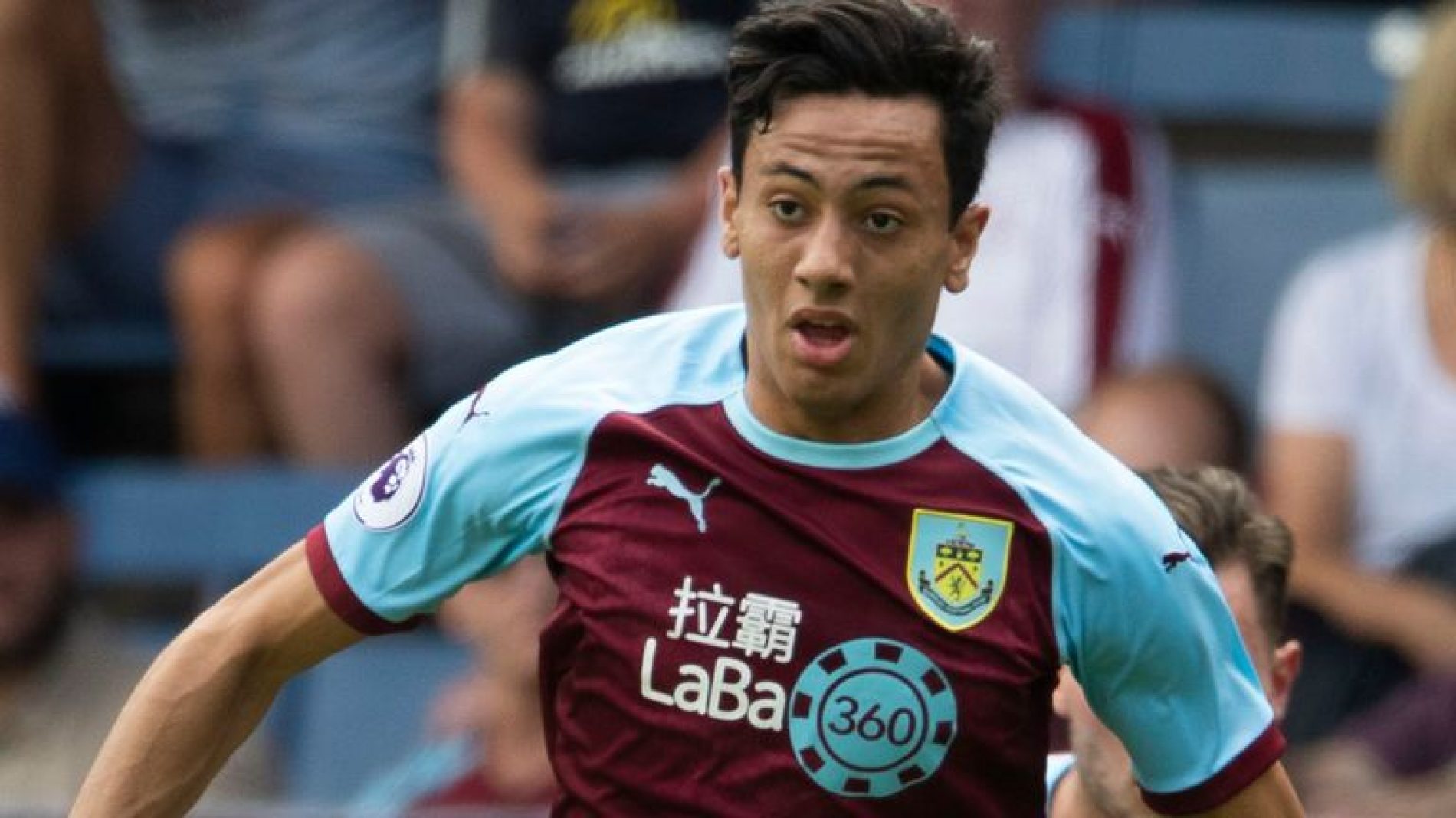 McNeil signs new Burnley deal