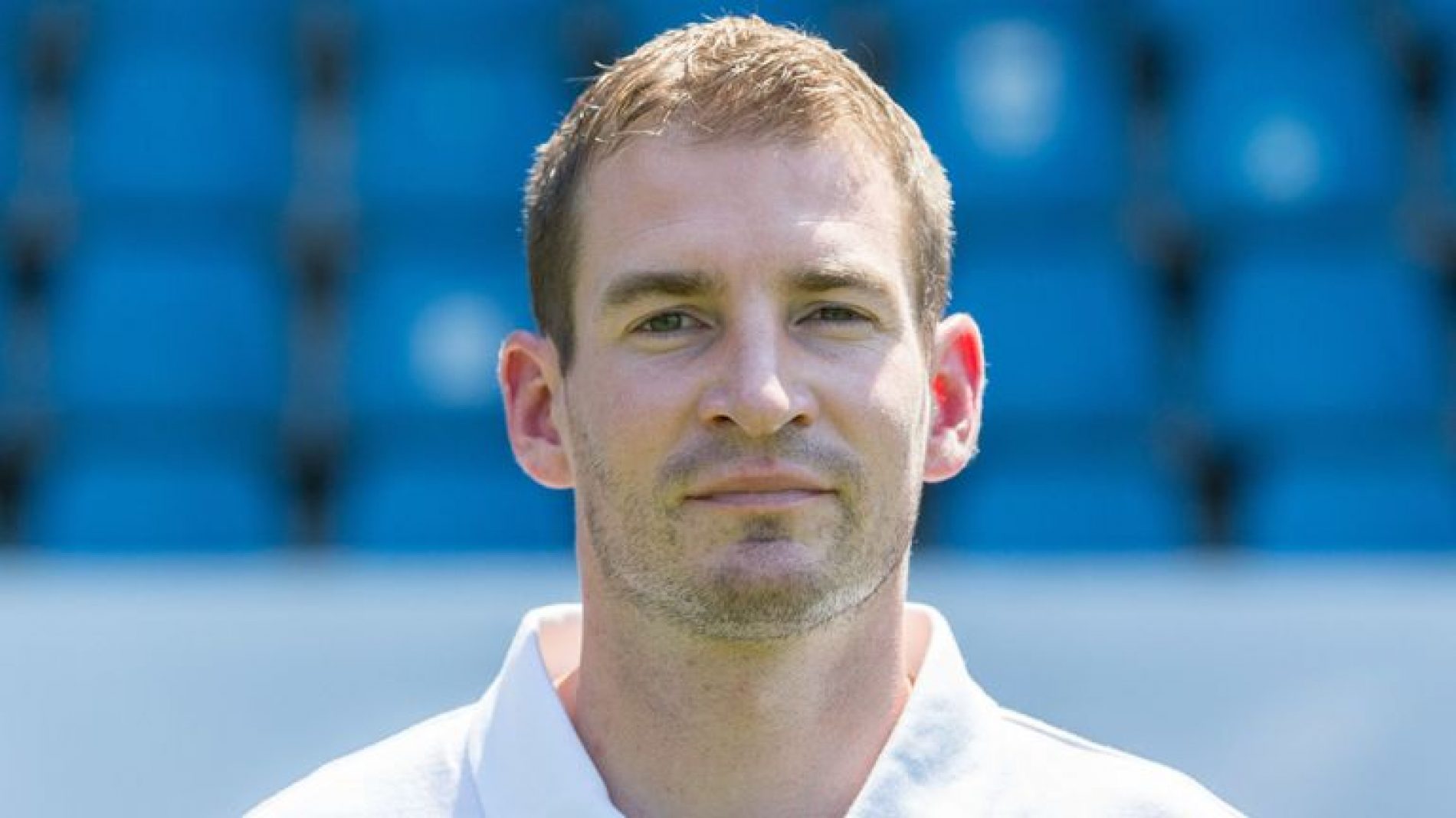 Huddersfield appoint Siewert