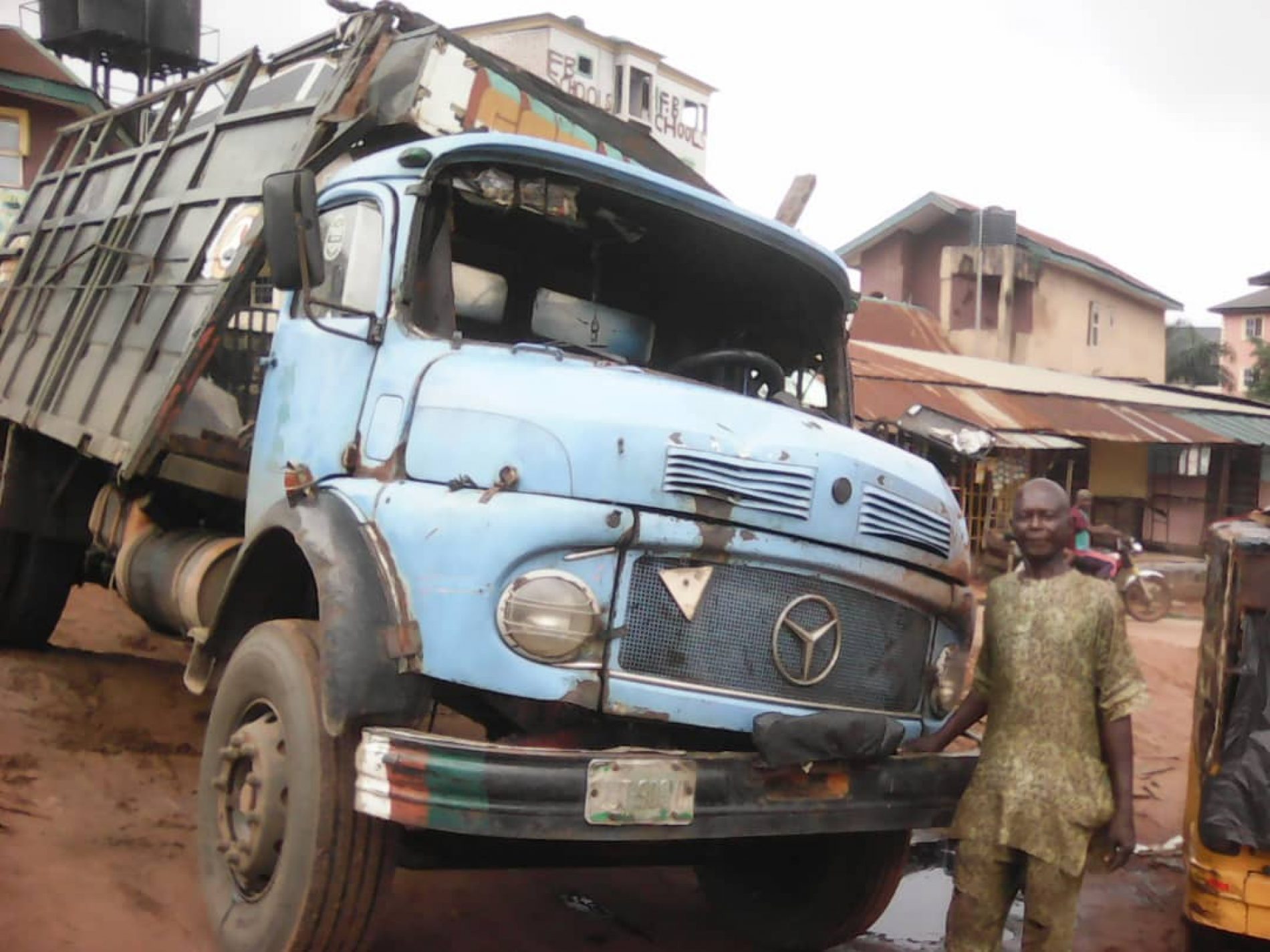 Rehabilitate Umuonyeali-Ugo Mbieri Industrial Market Road – Drivers Tells Gov Ihedioha