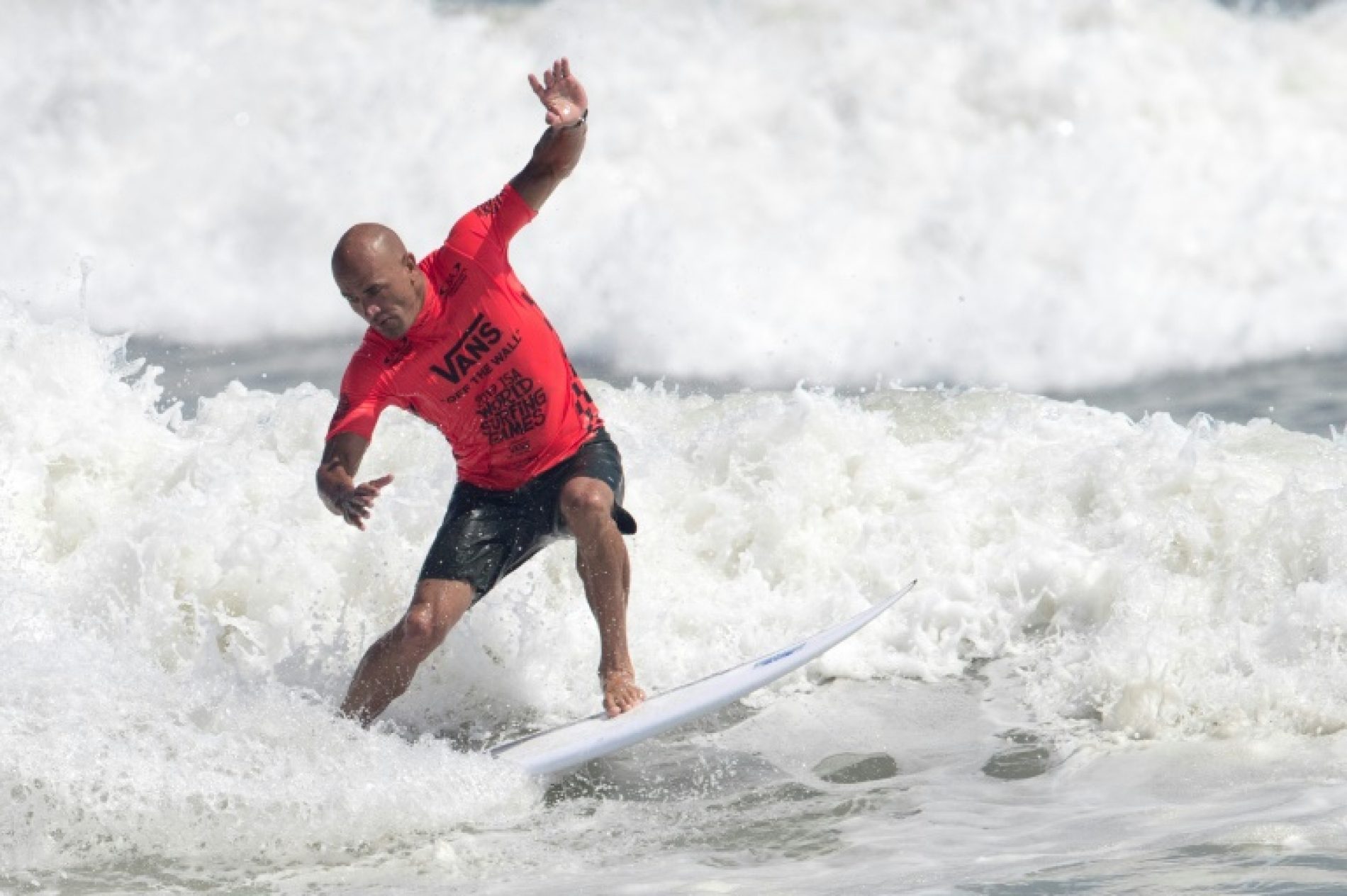 Old Man and the Sea: Slater warms to Olympic Surf Challenge