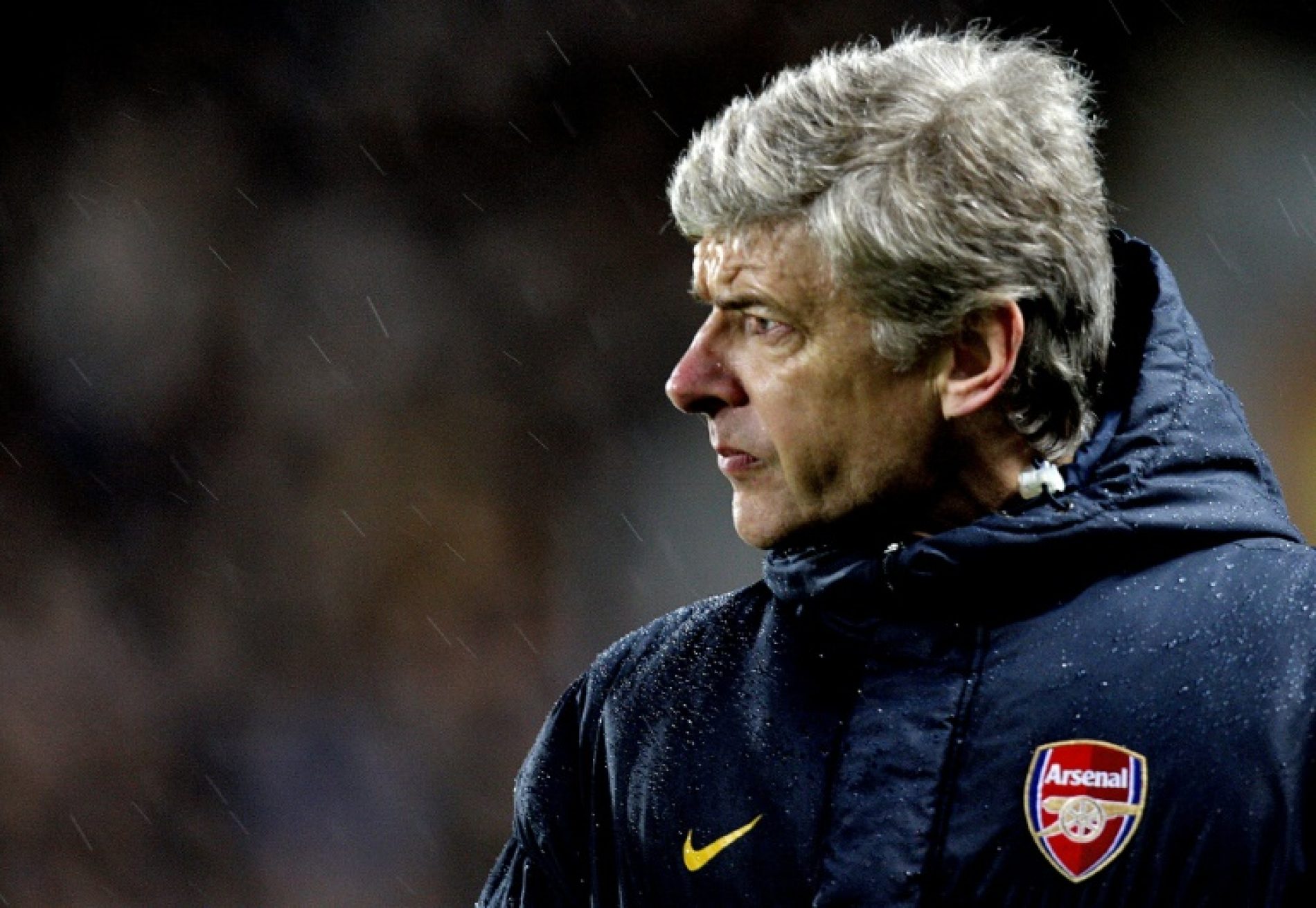 Wenger Eyes Return, Misses ‘Wet Wednesdays at Stoke’