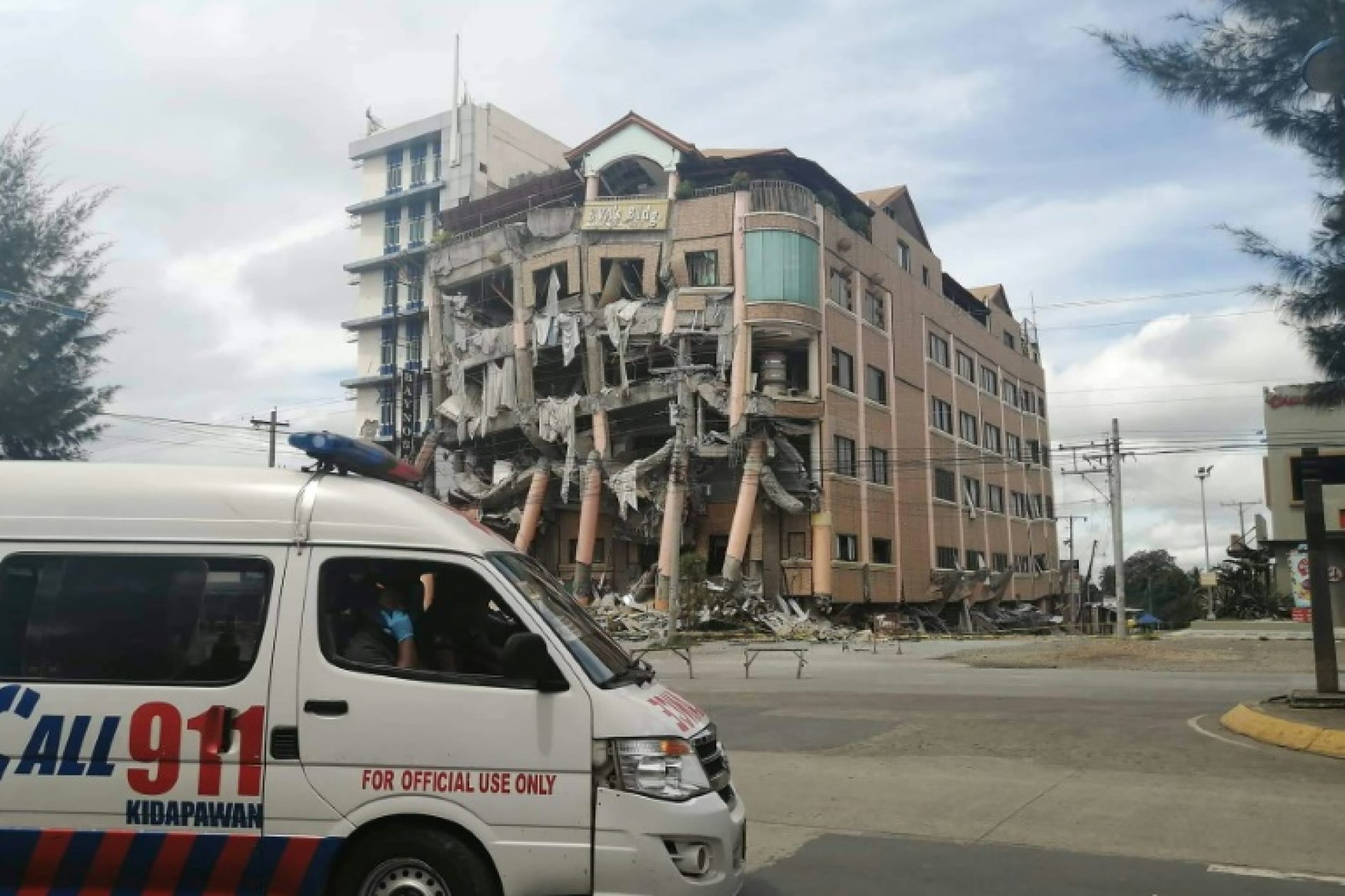 Third Deadly Quake in Weeks Hits South Philippines