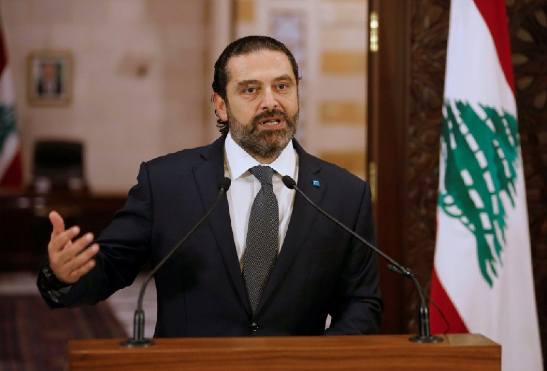 Lebanon Government Falls amidst Heat Protests