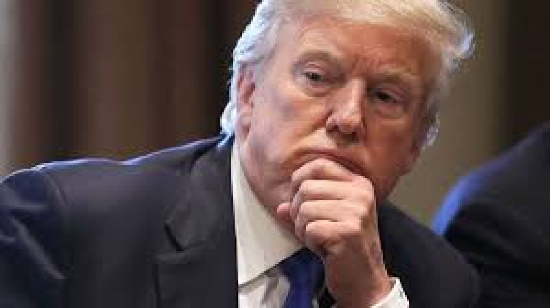 Trump says Evidence Ties China Lab to Virus, Threatens Tariffs