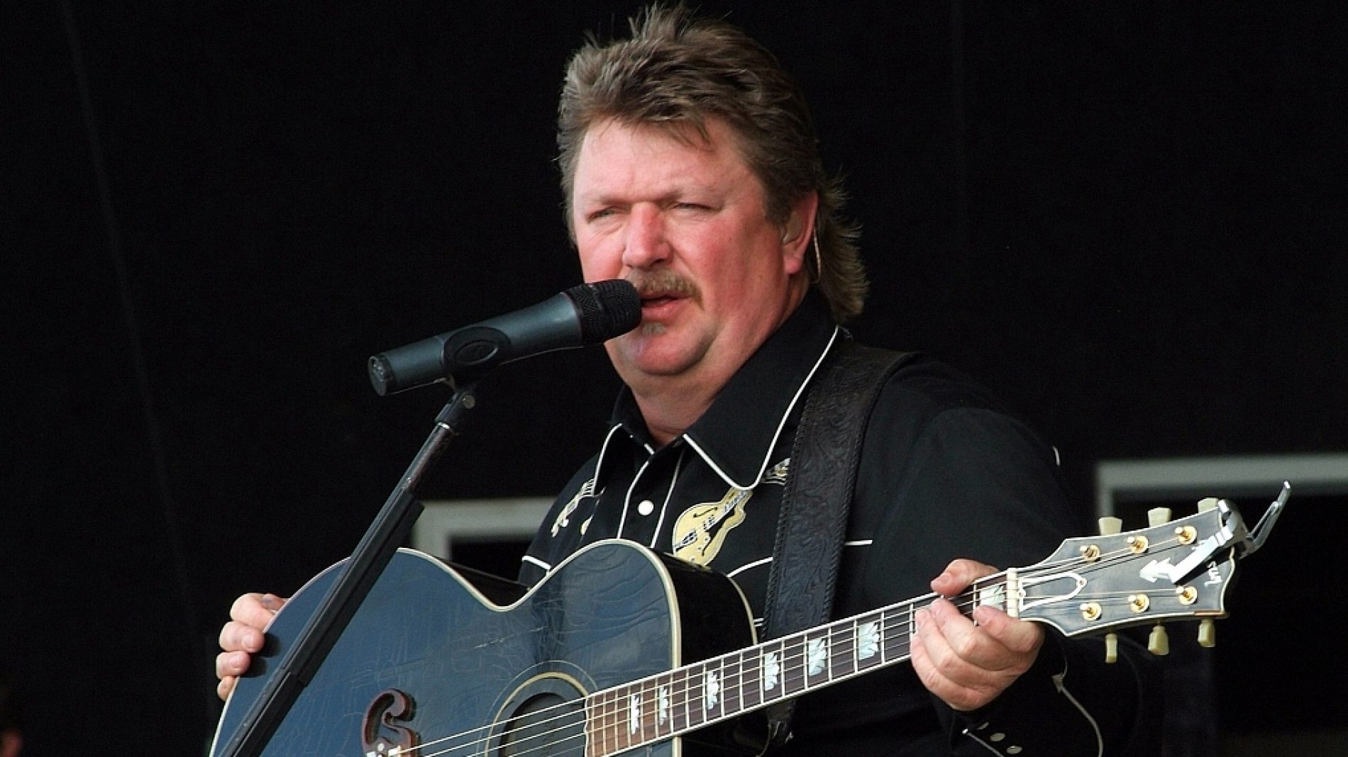 Country Music Icon -Joe Diffie dies of Coronavirus