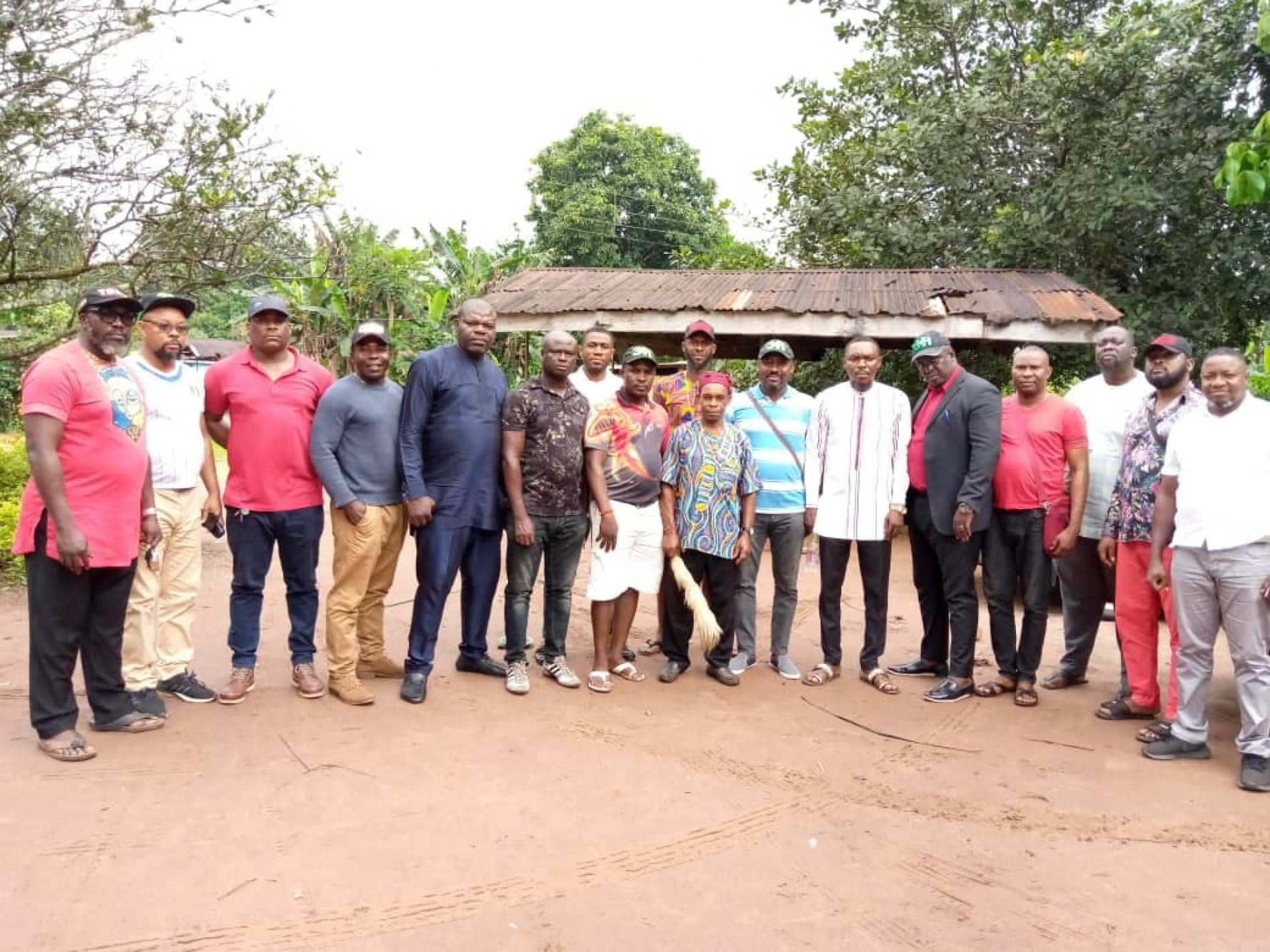 Imo DNKI Marks Nigeria@60 With Orphans, Gets Land for Kclub House