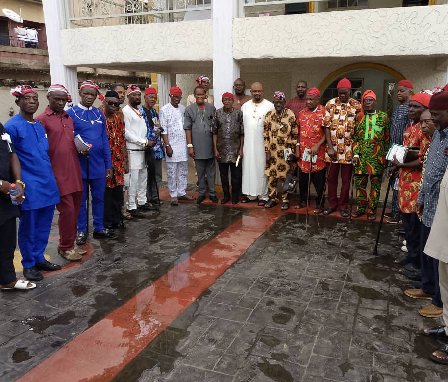 Elders, Nzes in Isiala Mbano LGA endorsing Chief Collins Osuagwu for Chairmanship Seat.