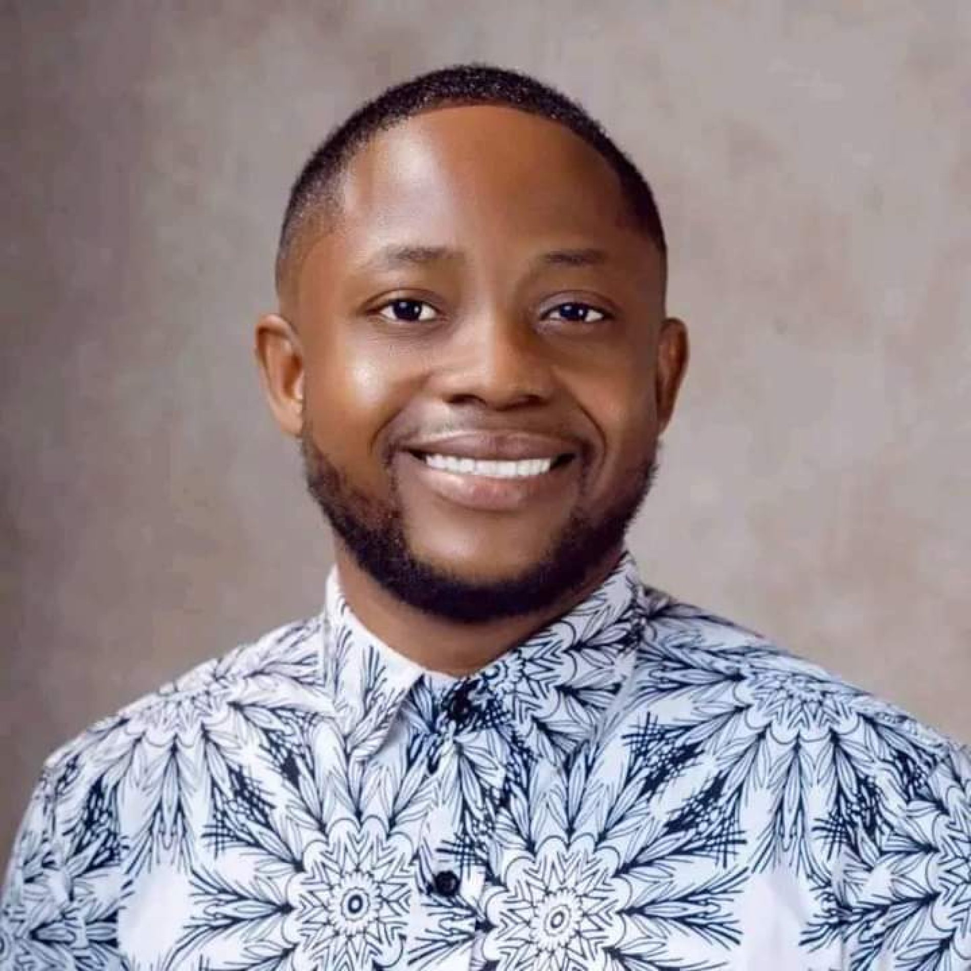 Popular Imo based Pastor, ‘Dibia Ekpere’ escapes assassination as gunmen invade church, kill member