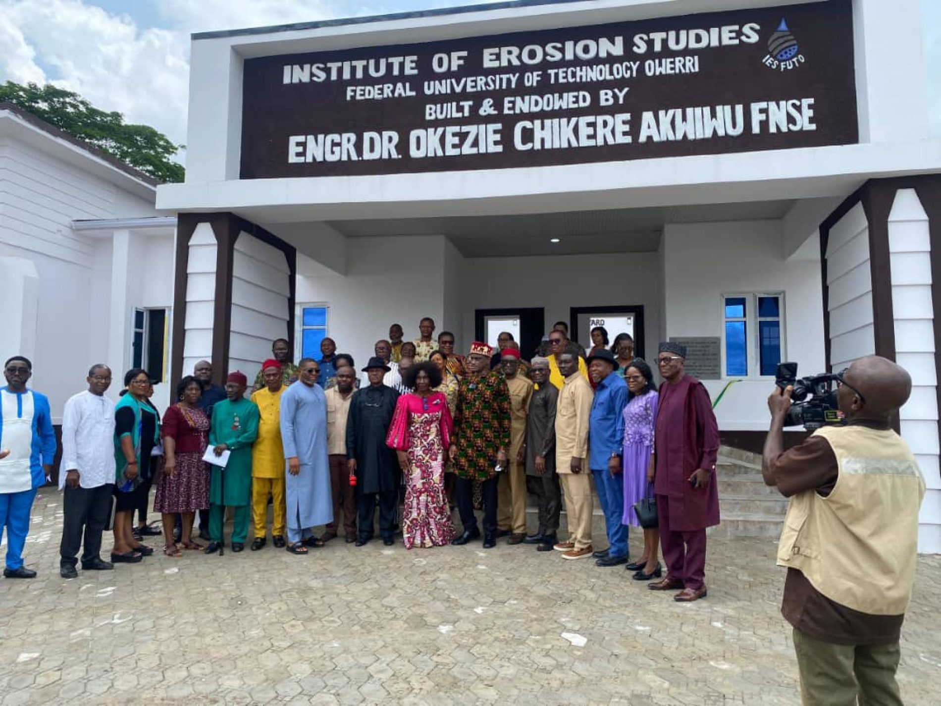 FUTO VC Prof. Oti Hails Engr. Dr. Okezie Akwiwu For Donating Administrative Building To Institution